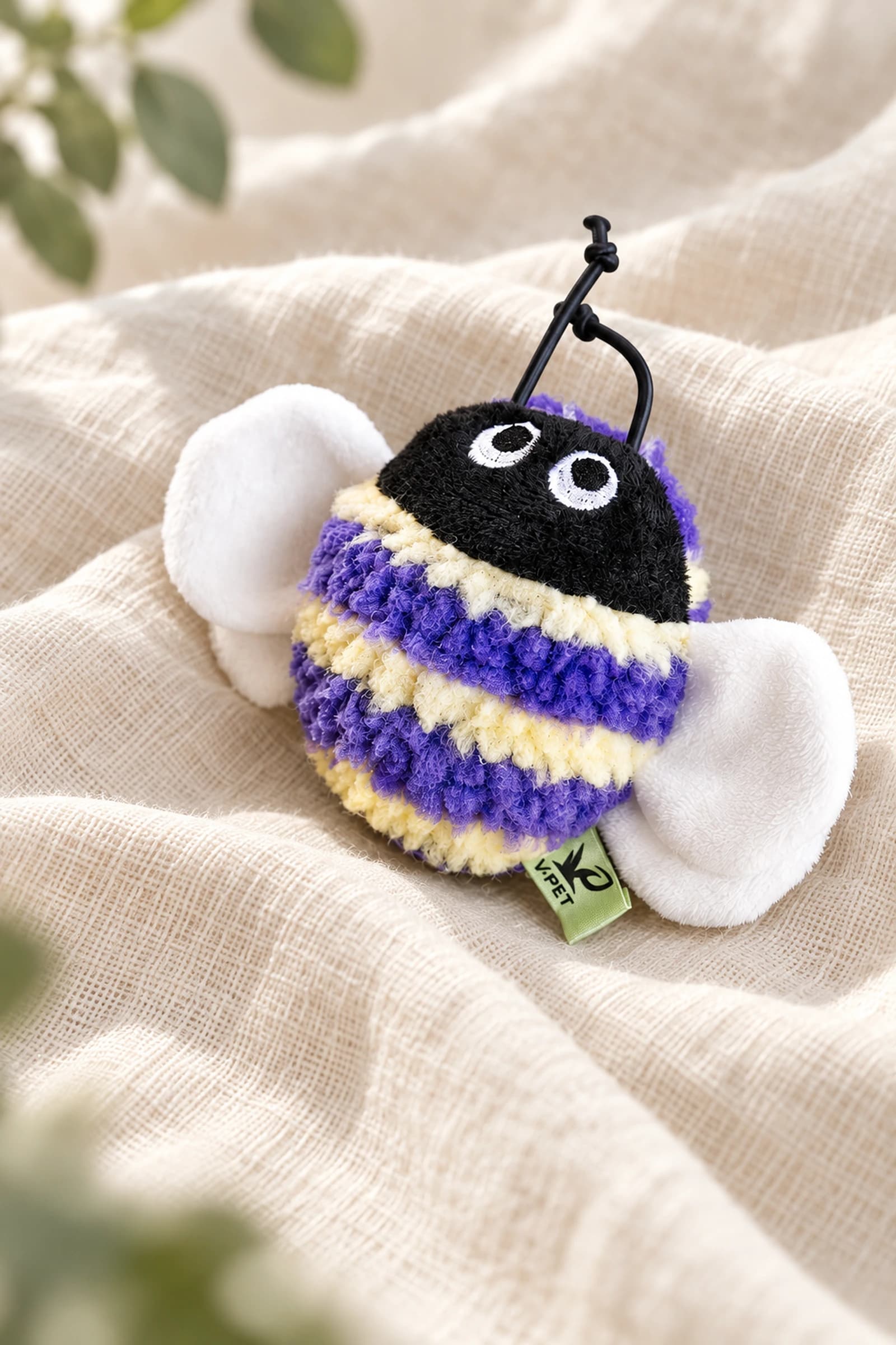 Gioco a forma di ape Honey Bee Charm - Image 9
